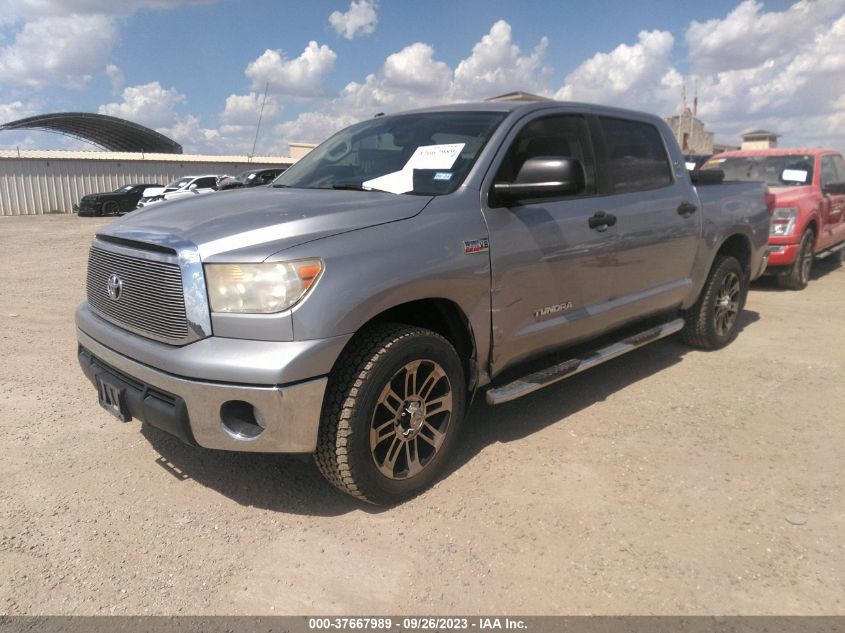 2013 TOYOTA TUNDRA 4WD TRUCK - 5TFDW5F17DX294975