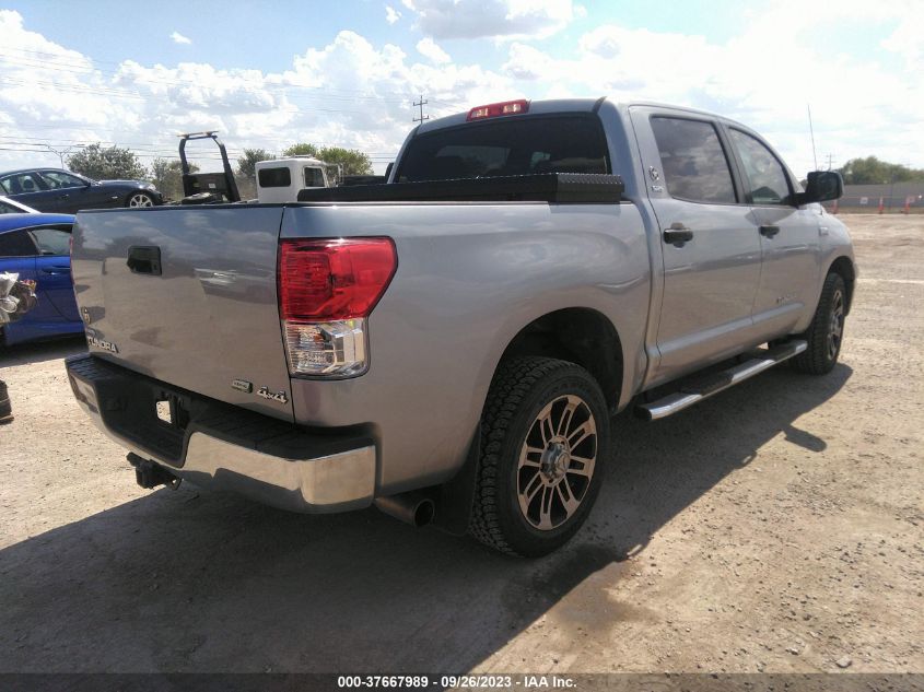 2013 TOYOTA TUNDRA 4WD TRUCK - 5TFDW5F17DX294975