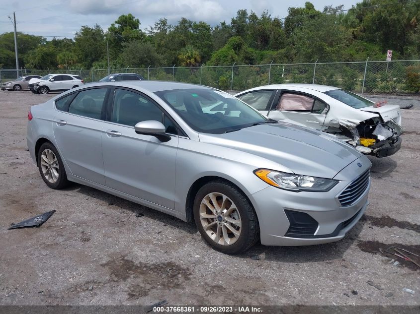 2019 FORD FUSION SE - 3FA6P0HD7KR152136