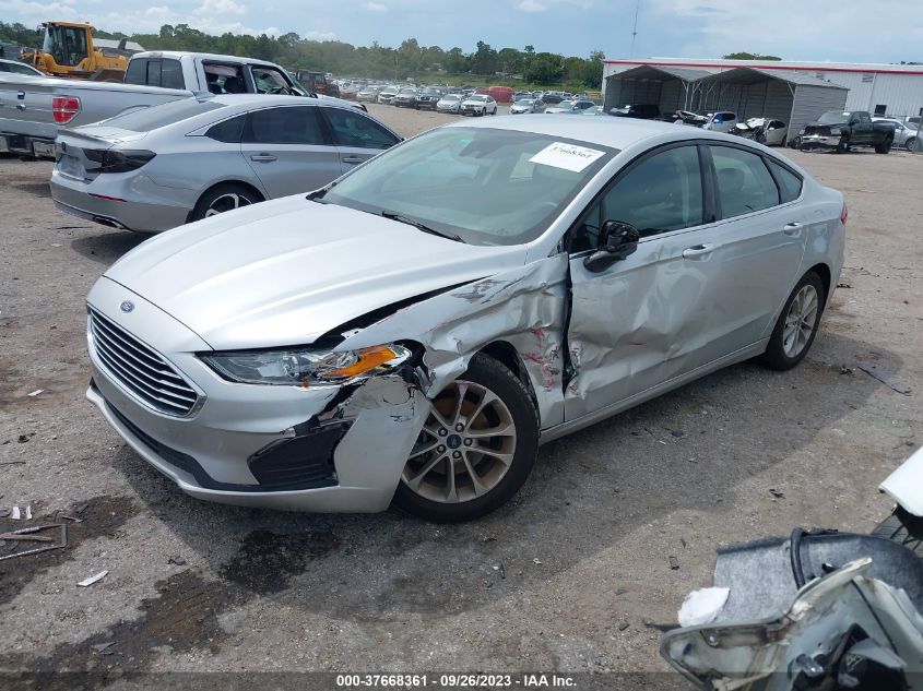 2019 FORD FUSION SE - 3FA6P0HD7KR152136