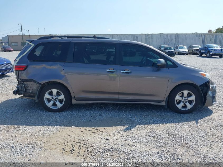 5TDKZ3DC7KS995672 2019 TOYOTA SIENNA, photo no. 13