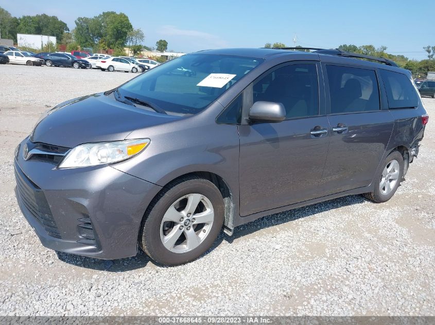 5TDKZ3DC7KS995672 2019 TOYOTA SIENNA, photo no. 2