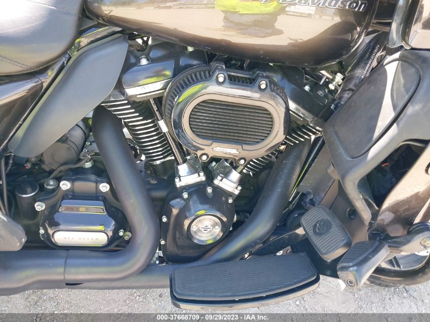 2020 HARLEY-DAVIDSON FLTRK 1HD1KZF1XLB605377
