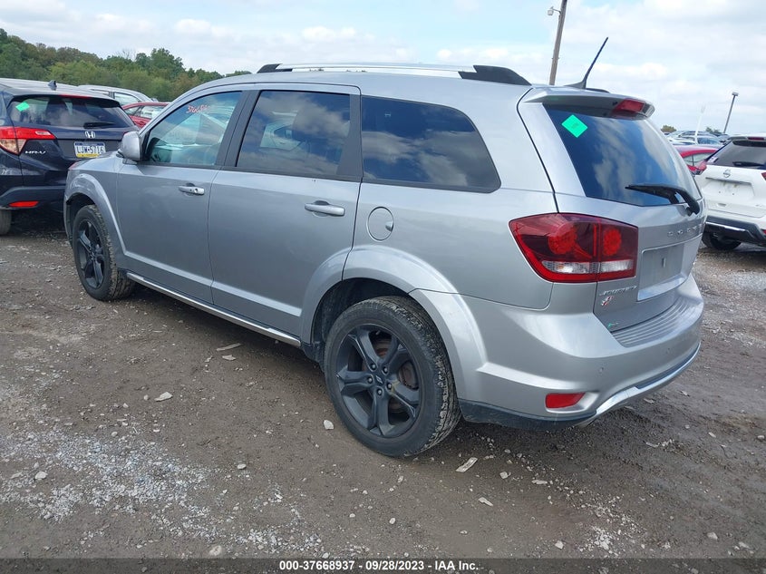 VIN 3C4PDDGG0JT504338 2018 DODGE JOURNEY CROSSROAD