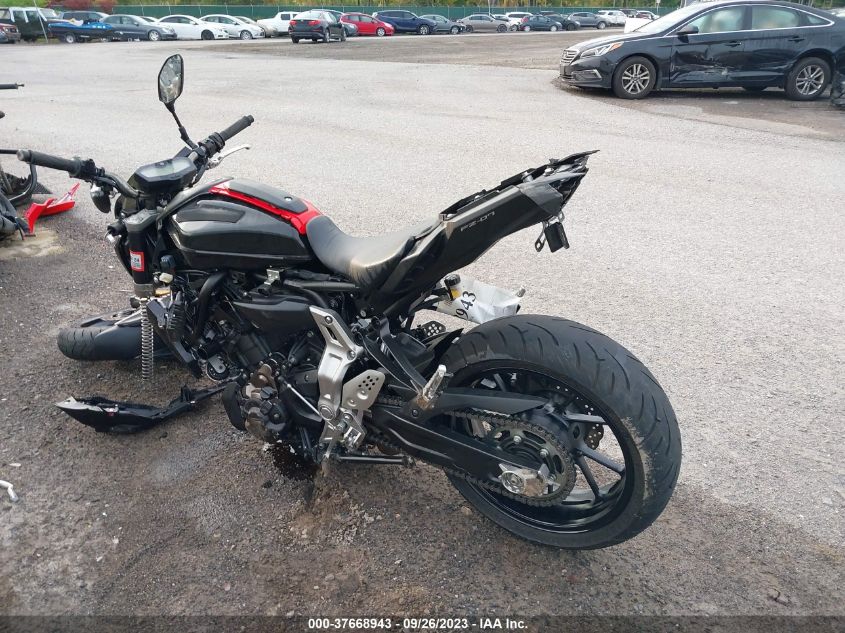 2015 YAMAHA FZ07 JYARM06E0FA004613