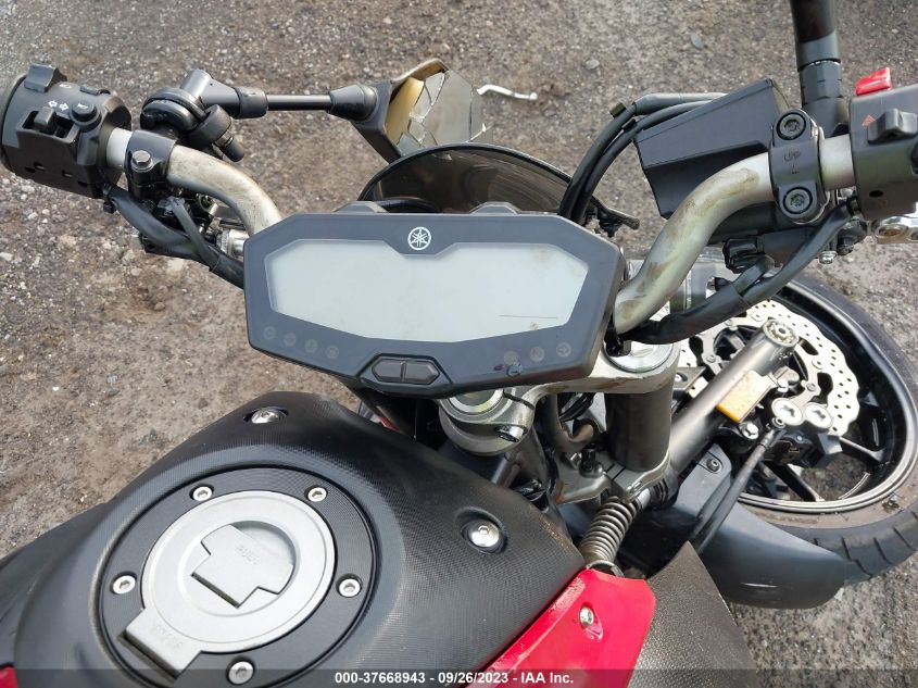2015 YAMAHA FZ07 JYARM06E0FA004613
