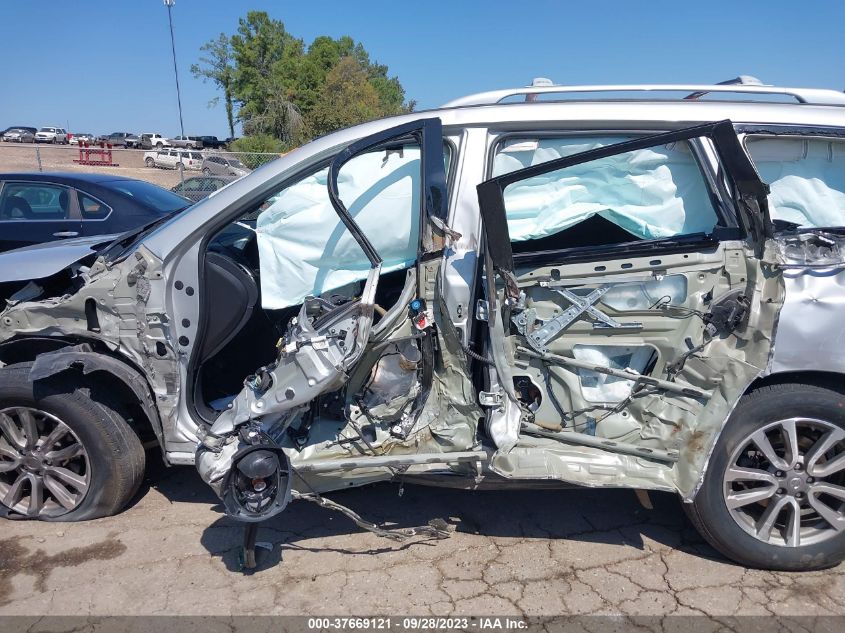 2015 NISSAN PATHFINDER SL - 5N1AR2MN9FC658611