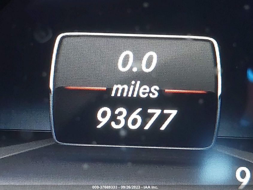 2013 MERCEDES-BENZ C 250 SPORT/LUXURY - WDDGF4HB8DR296628