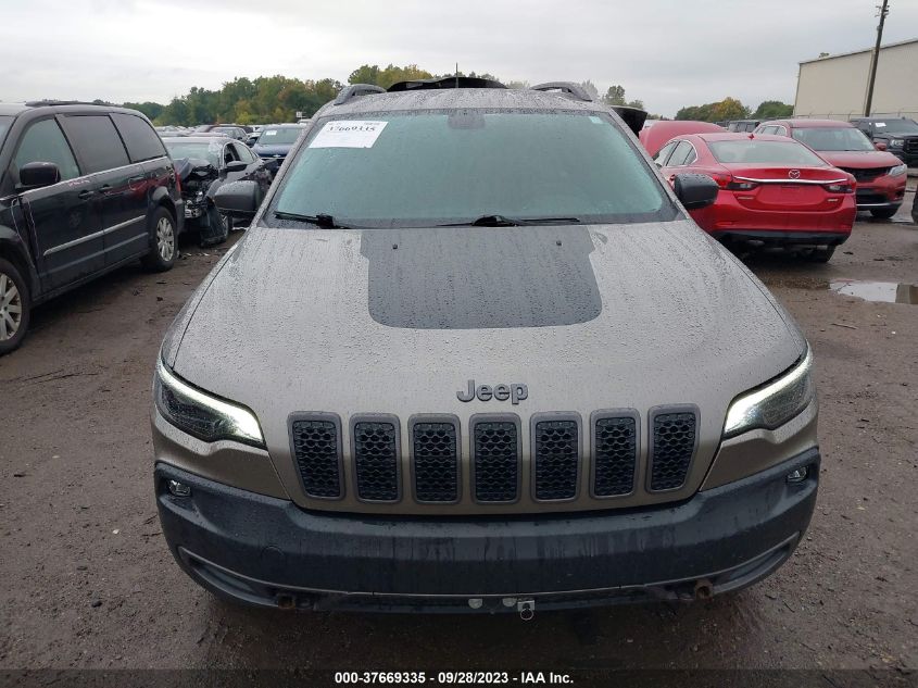 VIN 1C4PJMBX2LD613103 2020 JEEP CHEROKEE TRAILHAWK