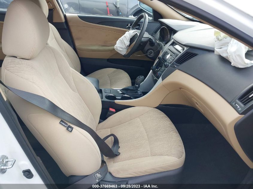 2013 HYUNDAI SONATA GLS - 5NPEB4AC0DH558553