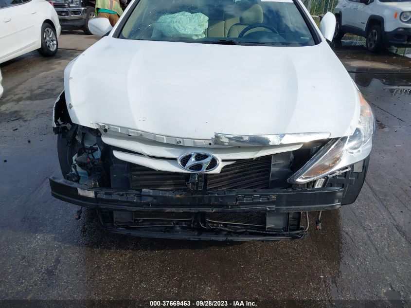 2013 HYUNDAI SONATA GLS - 5NPEB4AC0DH558553