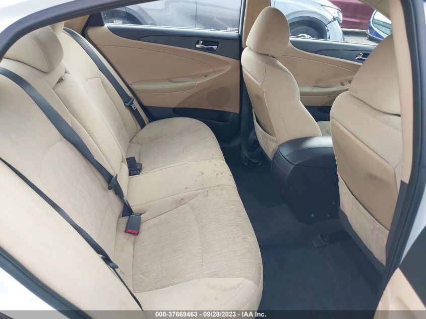 2013 HYUNDAI SONATA GLS - 5NPEB4AC0DH558553