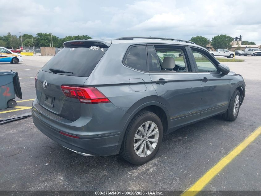 3VV1B7AX9KM079138 Volkswagen Tiguan S 4