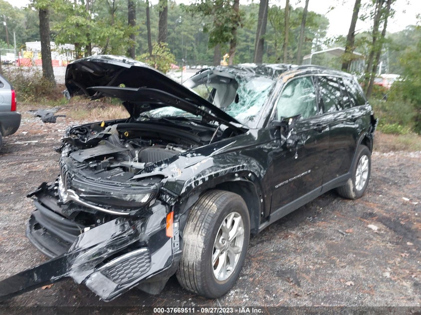 VIN 1C4PJLLB7KD307719 2019 JEEP CHEROKEE LATITUDE PLUS