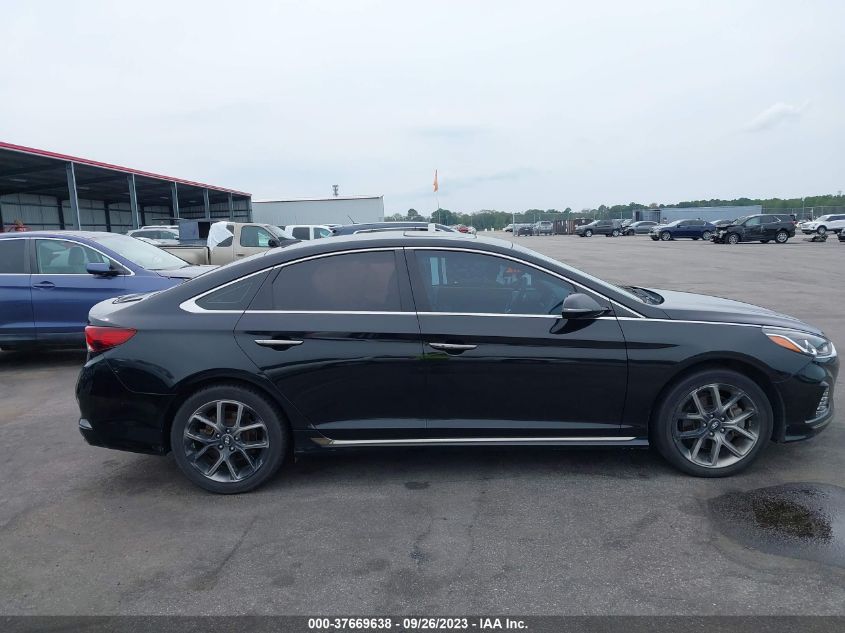 2018 HYUNDAI SONATA SPORT - 5NPE34AB2JH616002