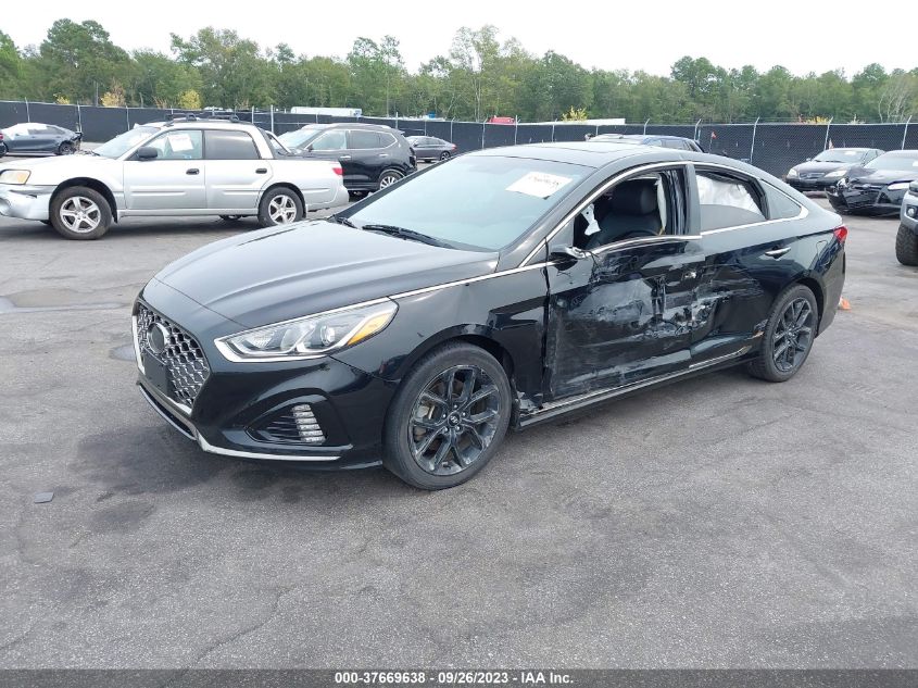 2018 HYUNDAI SONATA SPORT - 5NPE34AB2JH616002