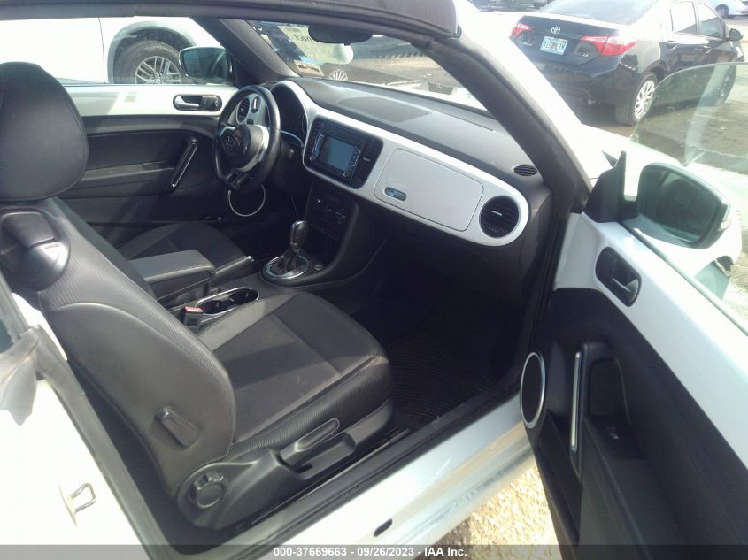 2015 VOLKSWAGEN BEETLE CONVERTIBLE 1.8T W/TECH 3VW507AT1FM805452
