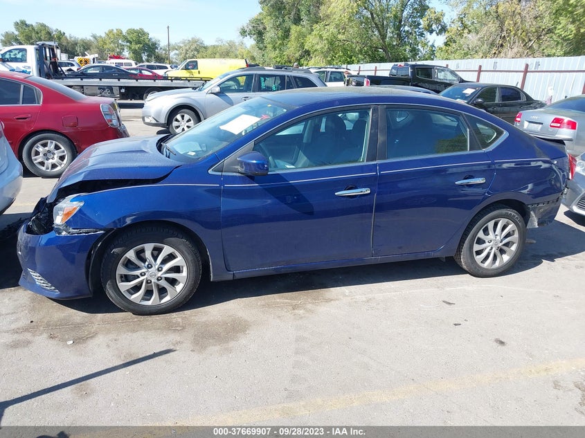 VIN 3N1AB7AP8HY332999 2017 NISSAN SENTRA SV