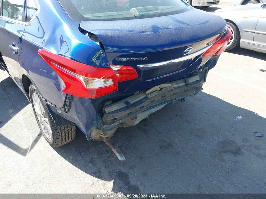 VIN 3N1AB7AP8HY332999 2017 NISSAN SENTRA SV