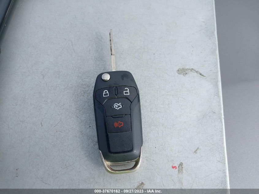 2015 FORD FUSION SE - 3FA6P0H71FR180191