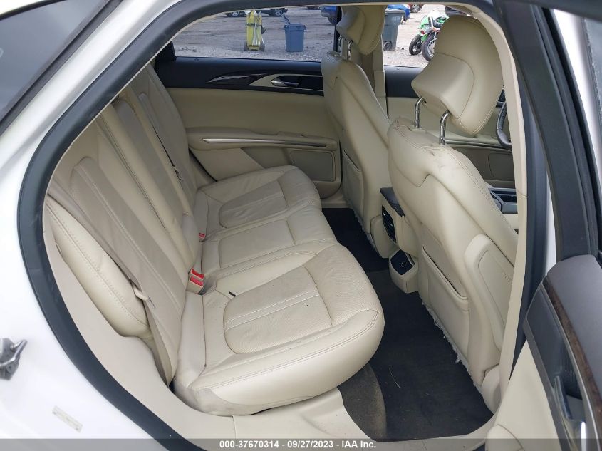 2013 LINCOLN MKZ - 3LN6L2JK8DR812886