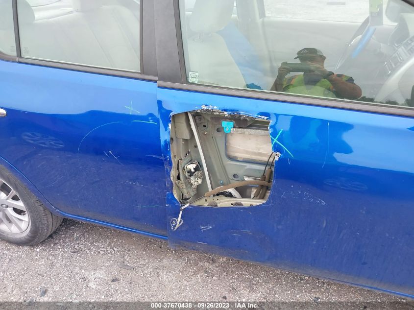 2015 NISSAN VERSA SV - 3N1CN7APXFL912281