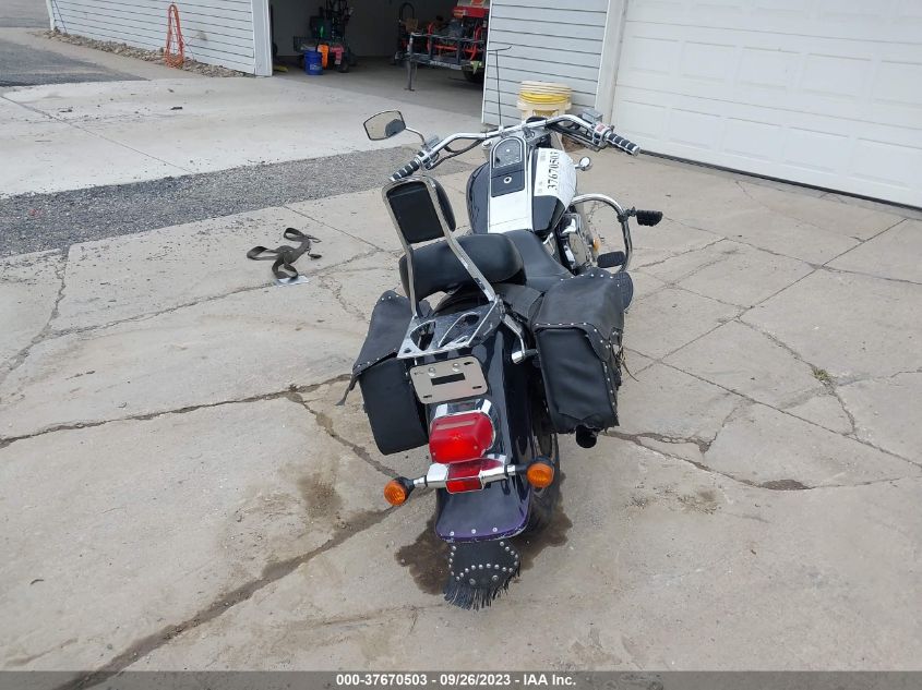 2004 SUZUKI VL1500 JS1VY51A442100884