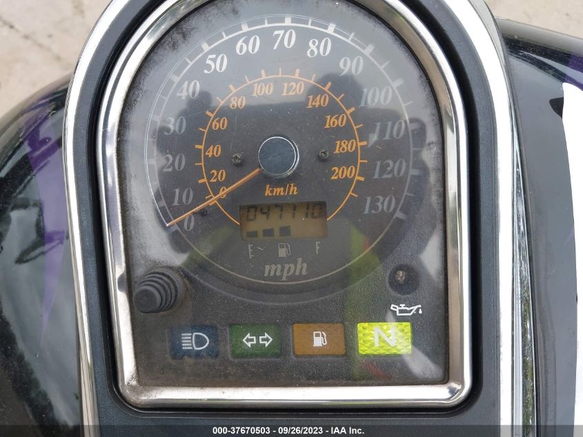 2004 SUZUKI VL1500 JS1VY51A442100884