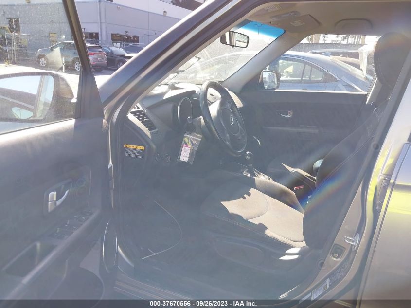 2013 KIA SOUL + - KNDJT2A64D7585236