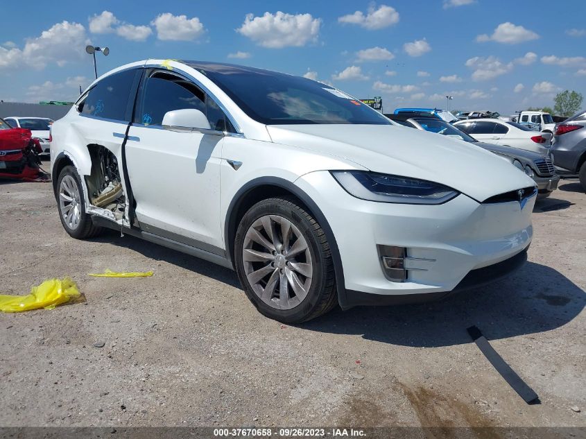 5YJXCDE25LF233336 TESLA MODEL X LONG RANGE 2020