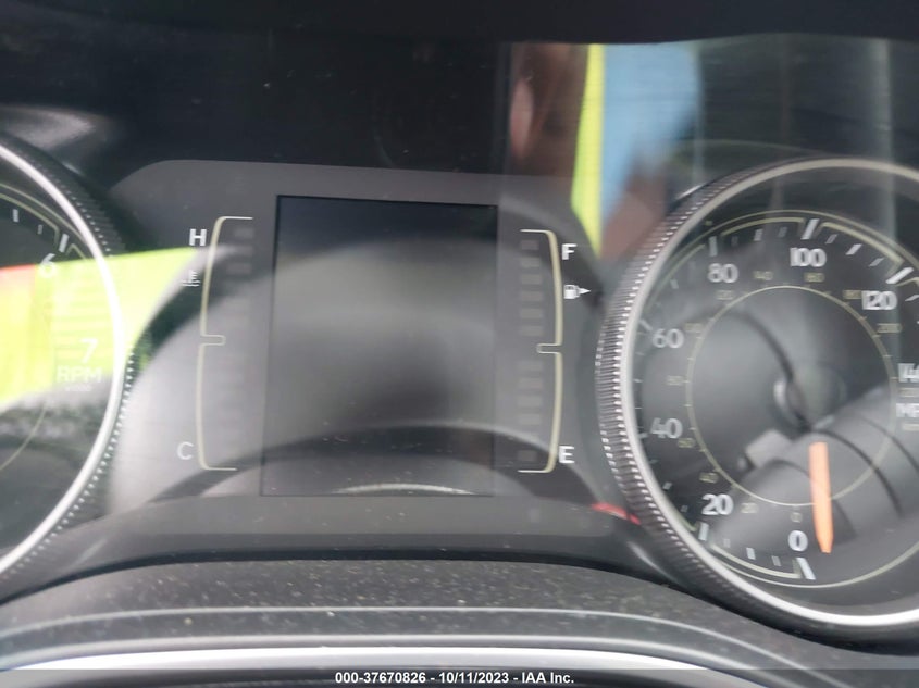 VIN 1C4PJLLB2KD164260 2019 JEEP CHEROKEE LATITUDE PLUS