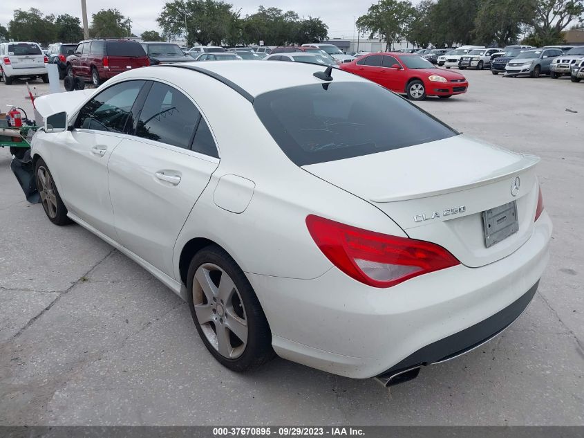 2015 MERCEDES-BENZ CLA 250 - WDDSJ4EB0FN239282