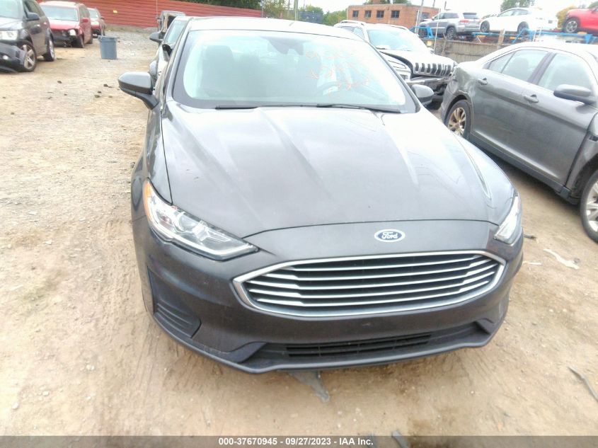 2020 FORD FUSION SE - 3FA6P0T99LR249830