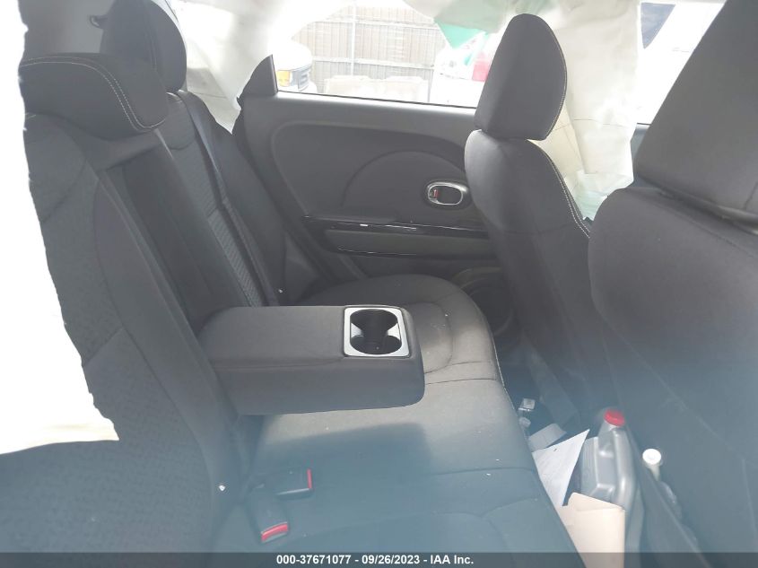 2014 KIA SOUL + - KNDJP3A5XE7702613