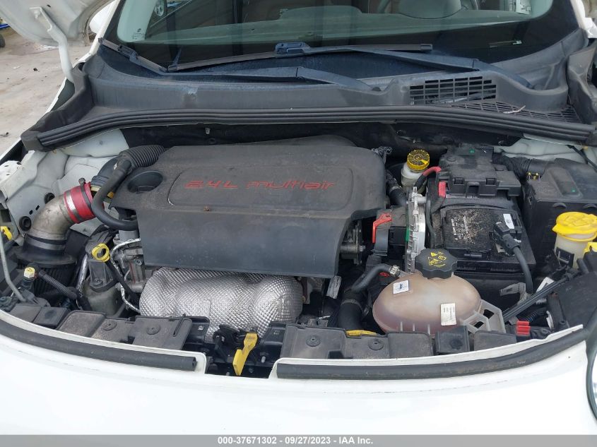 2016 FIAT 500X LOUNGE - ZFBCFXDTXGP474468