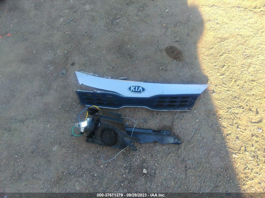 2015 KIA RIO LX - KNADM5A31F6517872