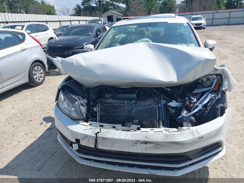 2017 VOLKSWAGEN JETTA 1.4T SE - 3VWDB7AJXHM309184