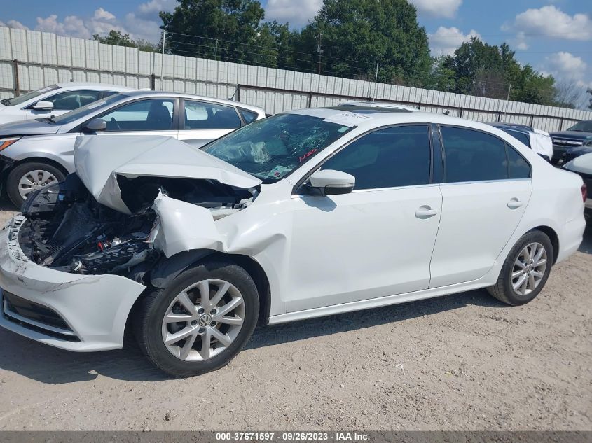 2017 VOLKSWAGEN JETTA 1.4T SE - 3VWDB7AJXHM309184