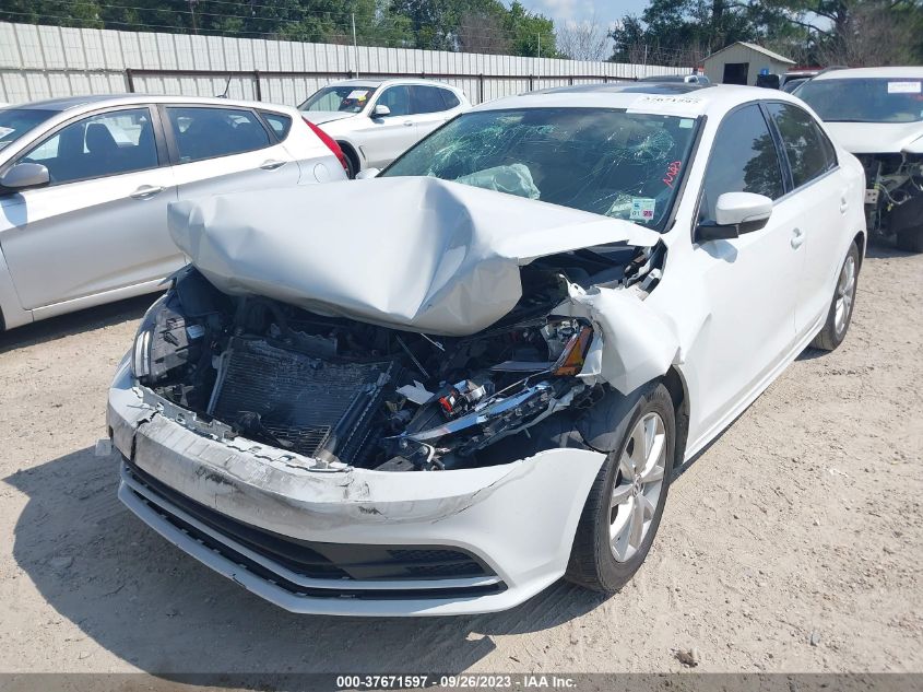 2017 VOLKSWAGEN JETTA 1.4T SE - 3VWDB7AJXHM309184