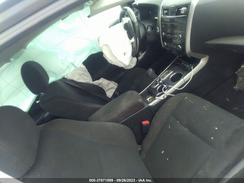 2015 NISSAN ALTIMA 2.5 S - 1N4AL3AP8FC197599
