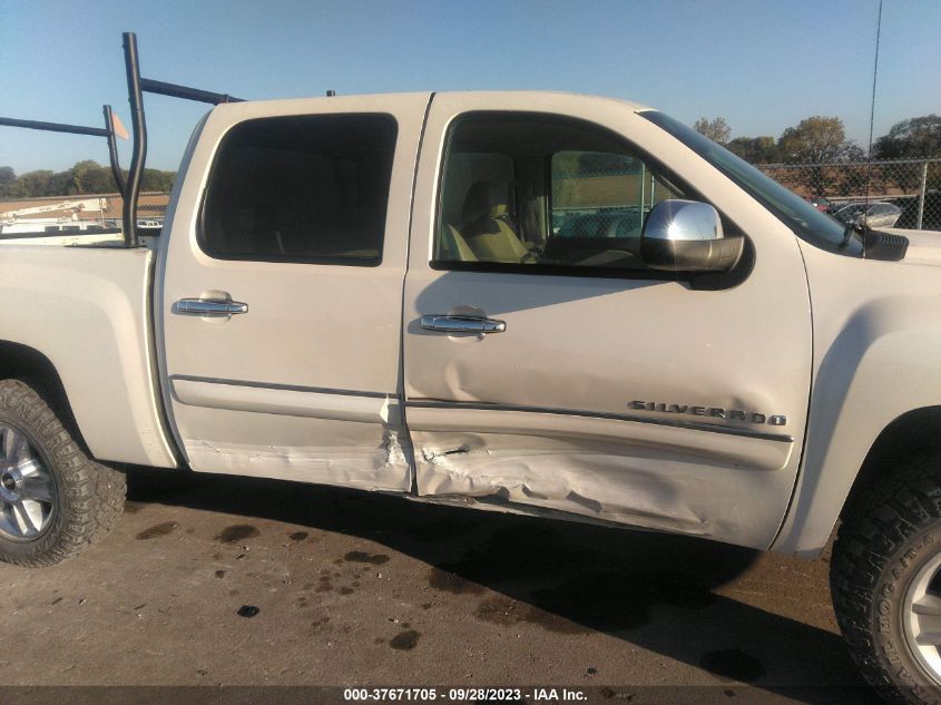2013 CHEVROLET SILVERADO 1500 LTZ - 3GCPKTE76DG357527