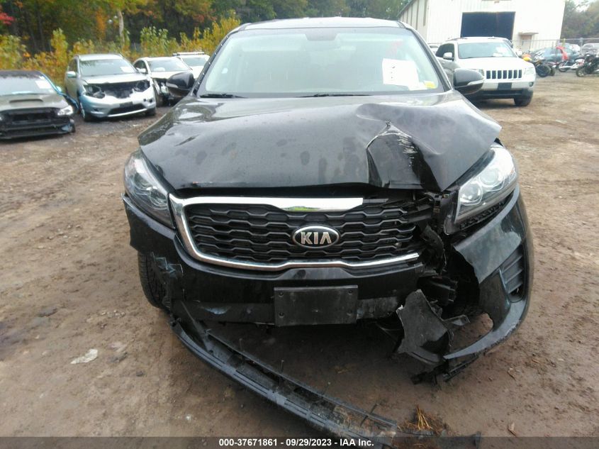 2019 KIA SORENTO LX - 5XYPGDA31KG574887