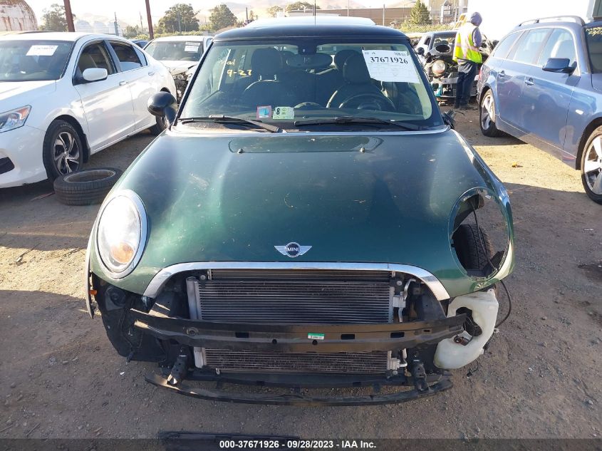 2013 MINI HARDTOP COOPER - WMWSU3C57DT370448