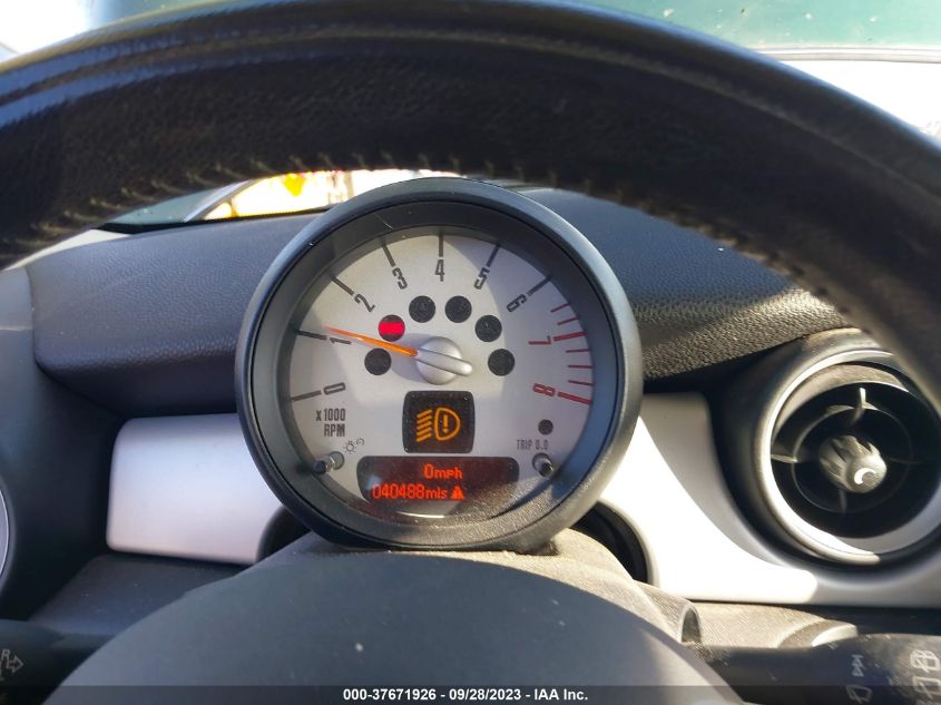 2013 MINI HARDTOP COOPER - WMWSU3C57DT370448