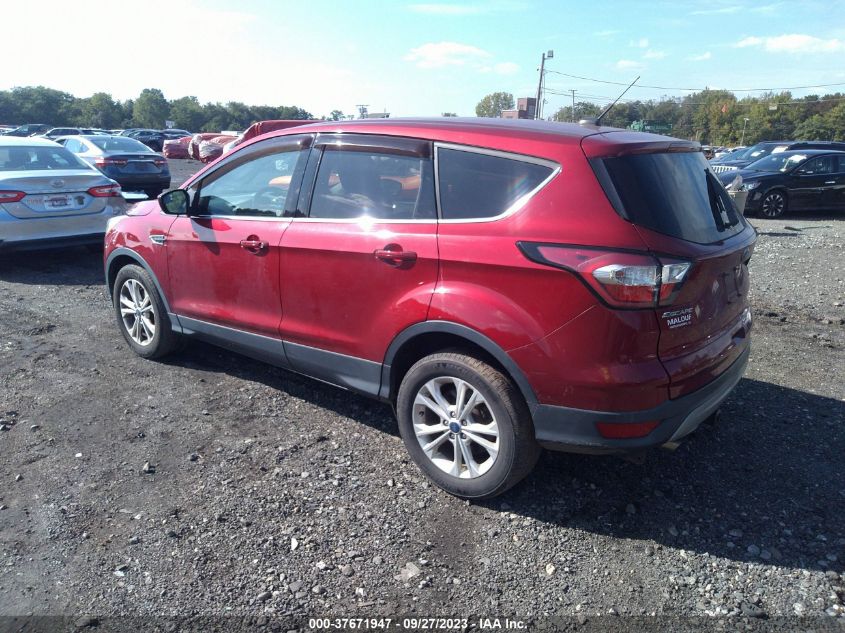 2017 FORD ESCAPE SE - 1FMCU9GD7HUE41879