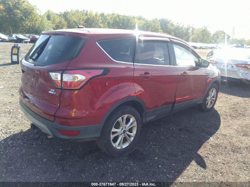 2017 FORD ESCAPE SE - 1FMCU9GD7HUE41879