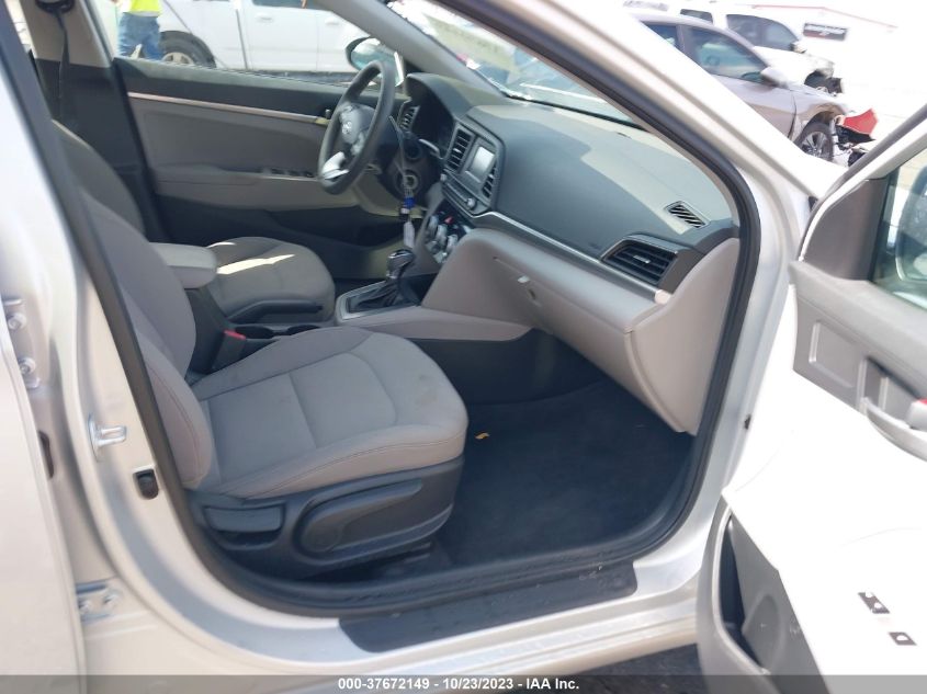 2019 HYUNDAI ELANTRA SE - 5NPD74LF8KH473221