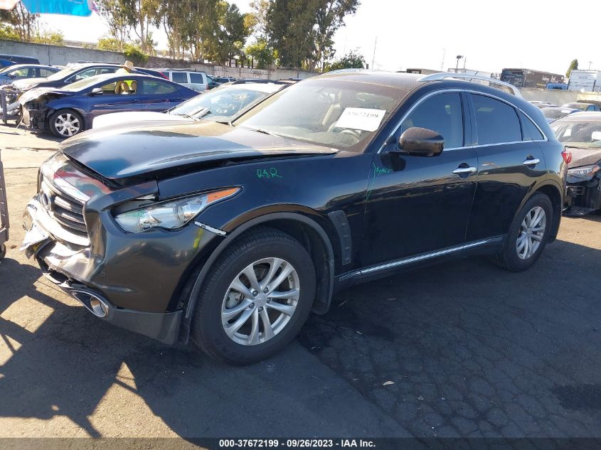 2013 INFINITI FX37 - JN8CS1MW8DM171125