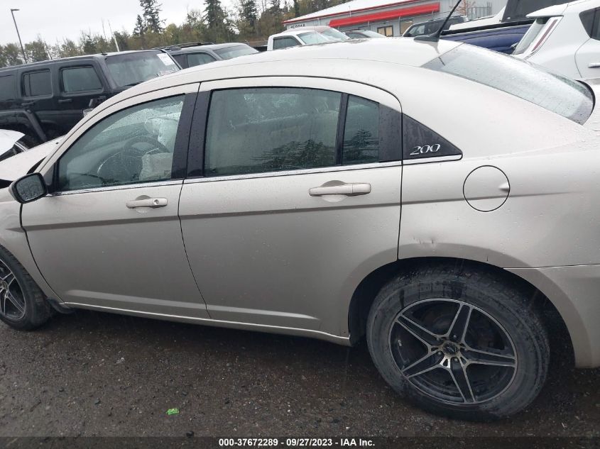 2013 CHRYSLER 200 LX - 1C3CCBAB9DN658395