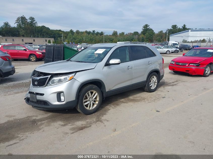 2014 KIA SORENTO LX - 5XYKTCA67EG456082